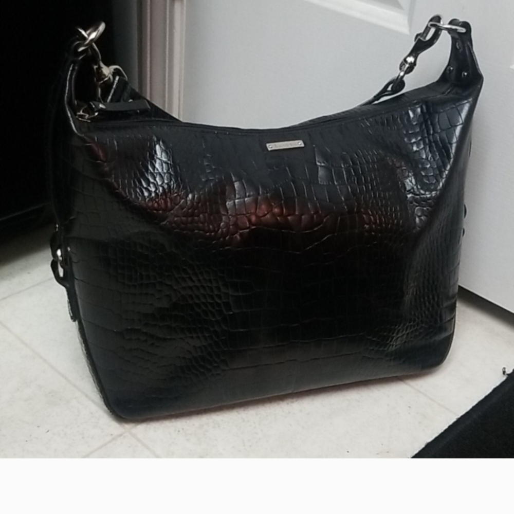 Lauren Ralph Lauren Black Croc-Embossed Shoulder Bag - Picture 2 of 11